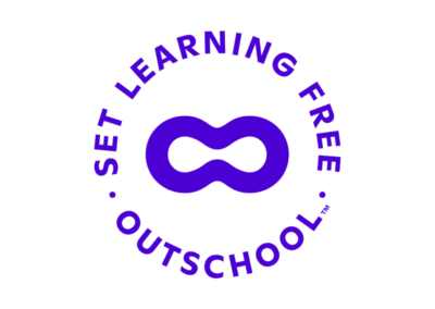 Promote your classes with the Outschool logo
